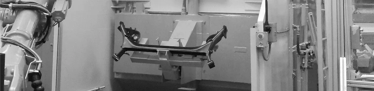 Shot peening localizado
com robô ou manipuladores
e mesa giratória