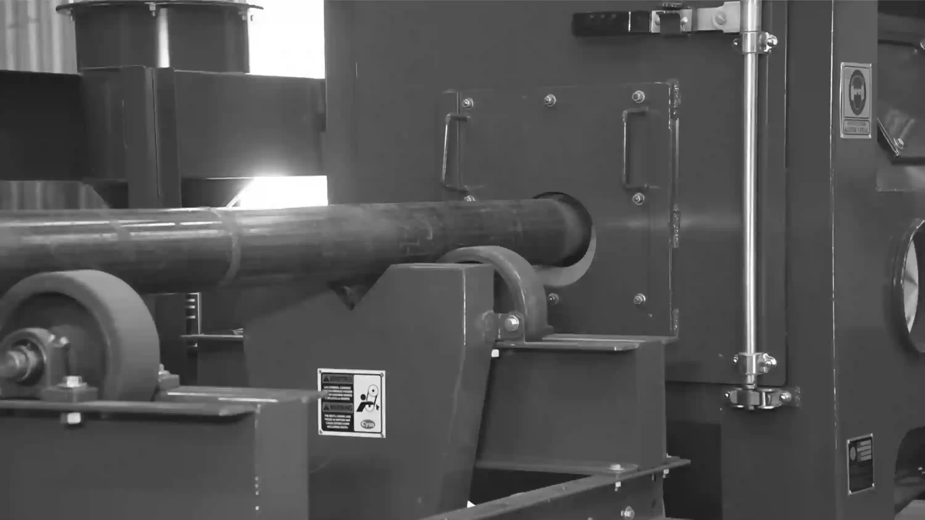 Shot peening de roscas em tubos de petróleo